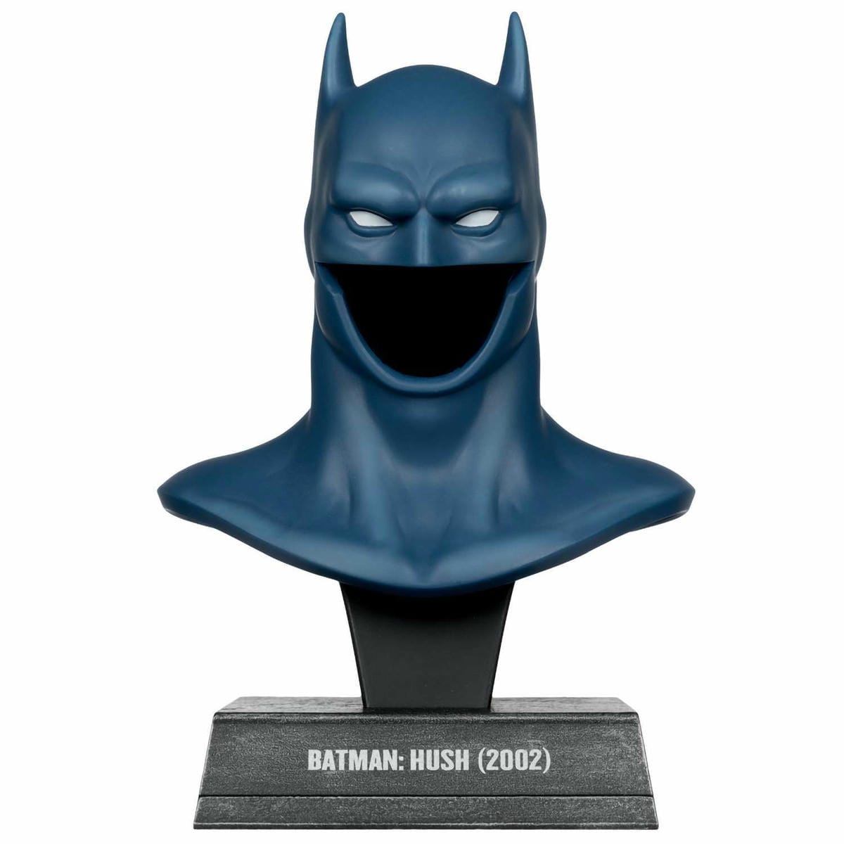 картинка Реплика Маска Бэтмена 1:3 DC (Batman Hush) Batman Cowl 18см 179170 магазин Одежда+ являющийся официальным дистрибьютором в России 