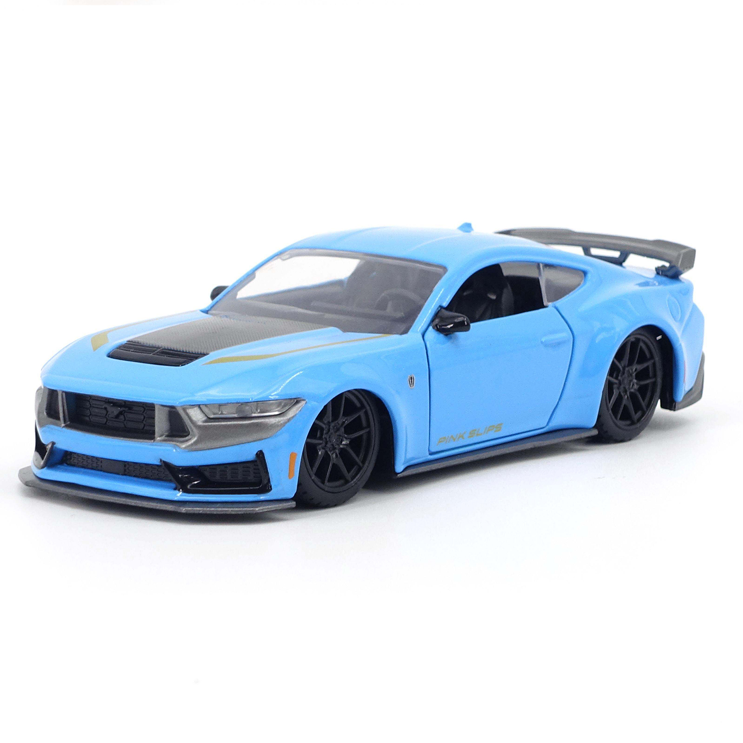 картинка Модель Машинки 1:32 Pink SIips 2024 Ford Mustang Dark Horse 36104 магазин Одежда+ являющийся официальным дистрибьютором в России 